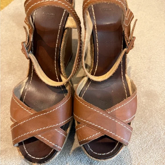 Designer Brown Leather Women's Sandals